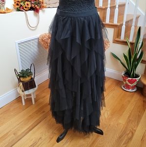 Black Skirt / Flowy Detail